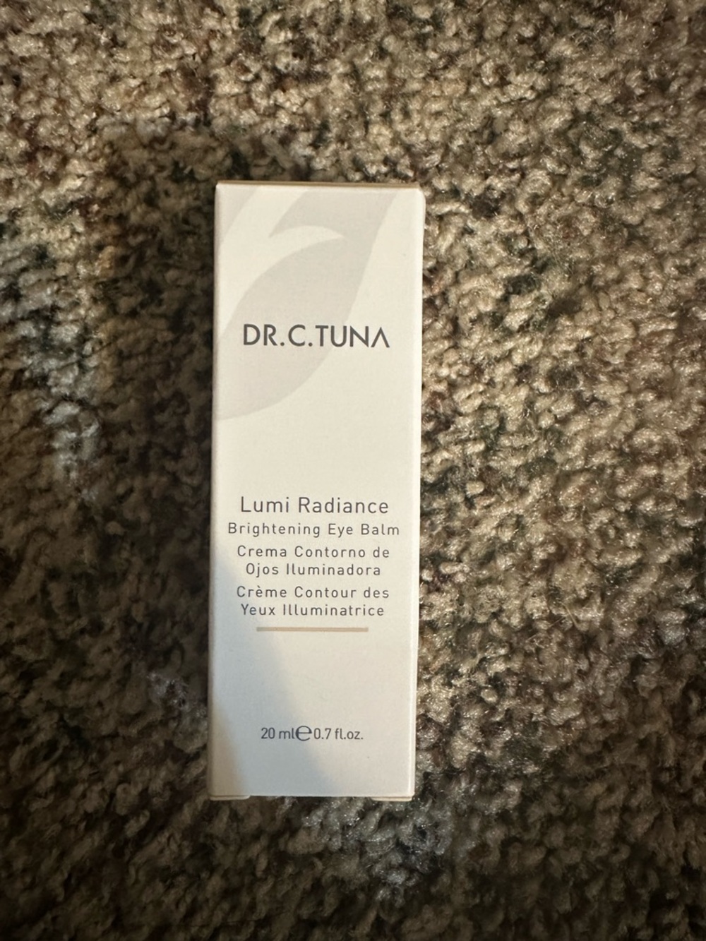 Farmasi Lumi Radiance Brightening Eye Balm - White
